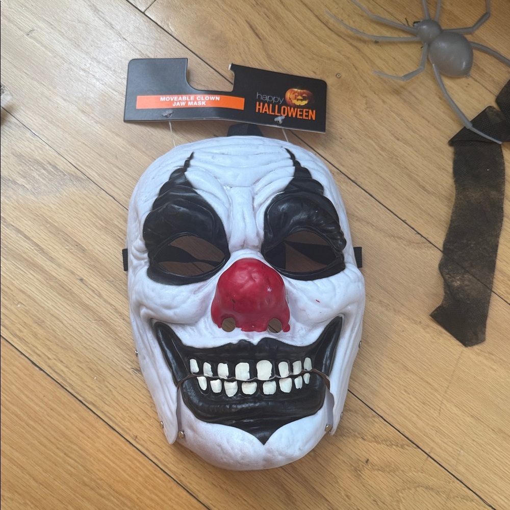 Scary Clown Mask for Kids - White and Red